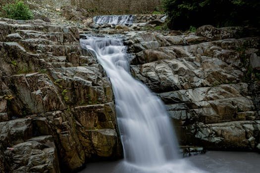 I drove the 2025 GMC Canyon AT4X AEV