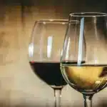 Cabernet vs Chardonnay: Descubre las 10 Diferencias Clave