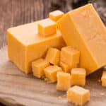 Cuáles son las 10 diferencias clave entre americano y cheddar